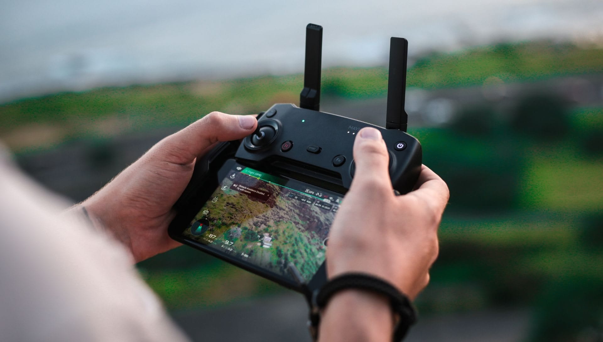 prise-de-vue-aerienne-par-drone-regles-a-respecter-Uopt