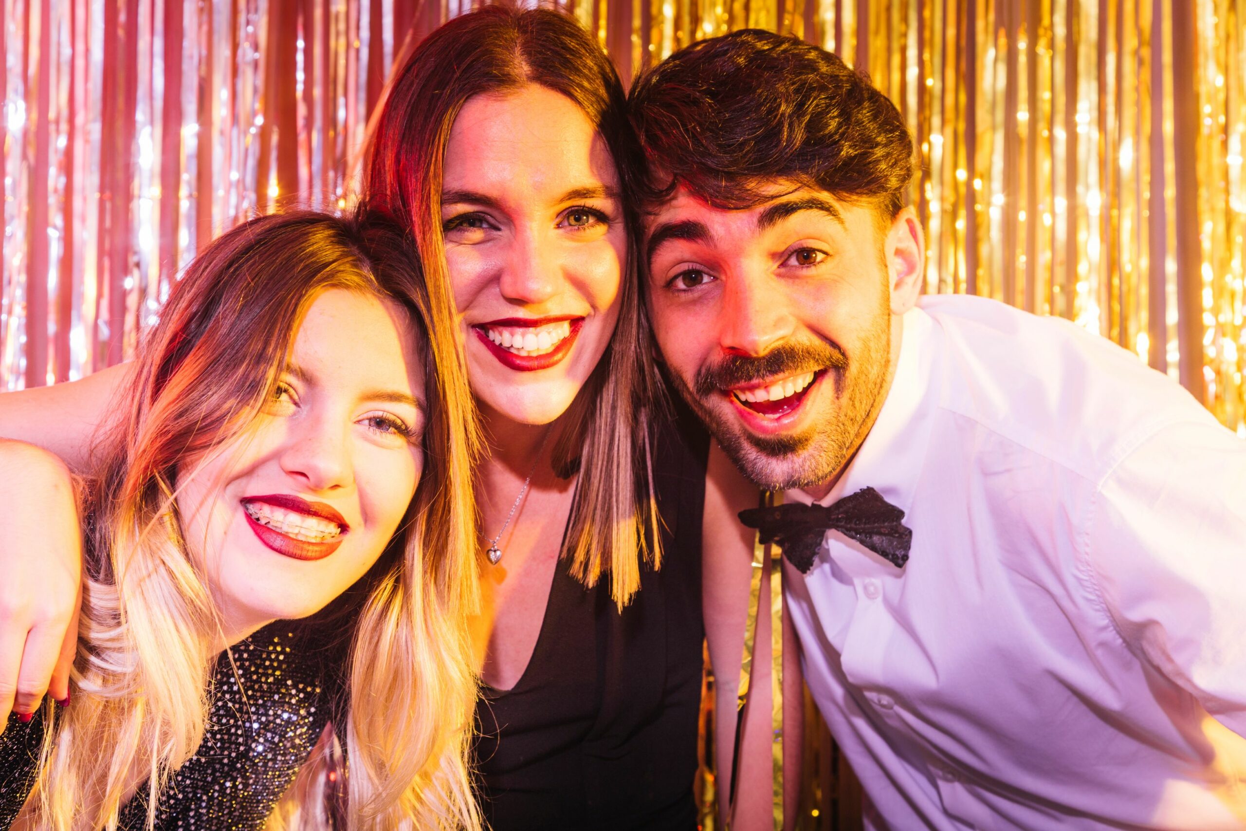 smiling-friends-celebrating-2018